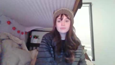 Pheebs online show from January 2, 2:43 am