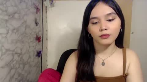 Ms Pia online show from April 29, 6:24 pm