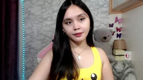 Ms Pia online show from July 25, 9:00 pm