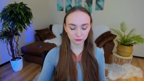 Emelie online show from February 7, 4:27 am