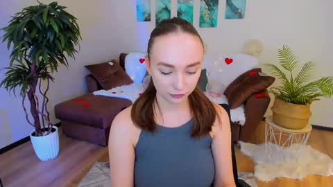 Emelie online show from February 22, 10:29 am