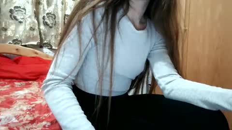 Moonie online show from March 11, 8:20 pm