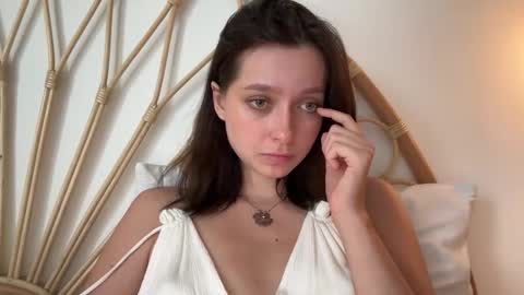Snapshot of pileacadieri__ chatting on December 11, 9:41 am Trisha online show from December 11, 9:41 am