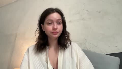 Snapshot of pileacadieri__ chatting on January 16, 5:21 am Trisha online show from January 16, 5:21 am