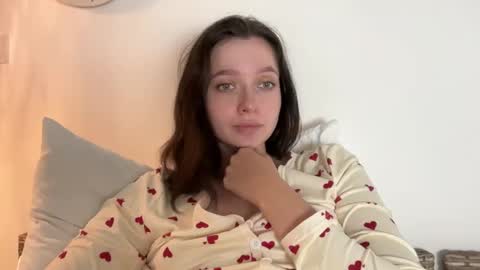 Snapshot of pileacadieri__ chatting on December 28, 9:52 am Trisha online show from December 28, 9:52 am
