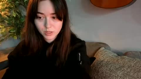 PilloGoddess online show from July 5, 5:02 am