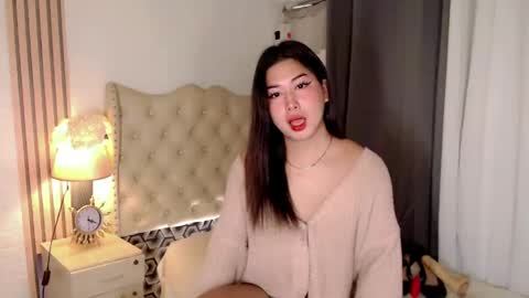 Snapshot of pinay_ivy chatting on January 26, 6:48 pm Ivy Morningstar online show from January 26, 6:48 pm