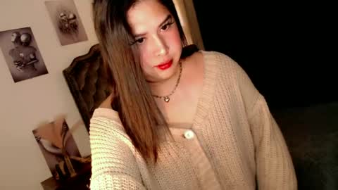 Ivy Morningstar online show from June 24, 1:26 am