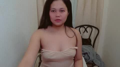pinay_juliet online show from June 3, 1:56 pm