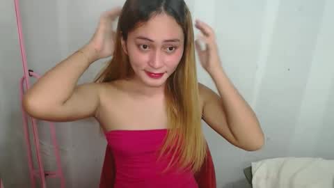 Paola online show from October 28, 11:53 pm