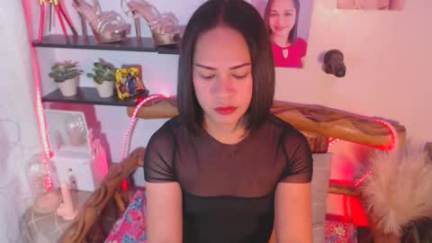 pinay_shawnx online show from February 2, 12:13 pm