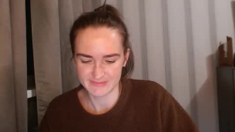       online show from November 22, 7:05 pm