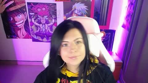 pink_yuii online show from January 26, 12:05 am