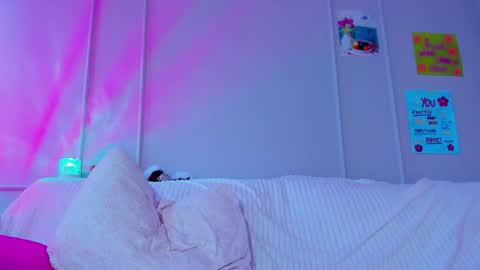 Mila online show from March 11, 9:57 am