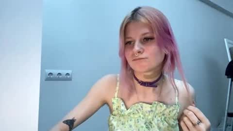 Sara online show from October 15, 10:23 pm