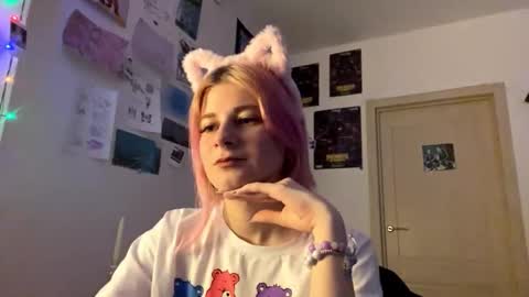 Sara online show from October 10, 9:31 pm