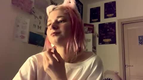 Sara online show from October 9, 9:19 pm