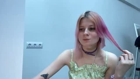 Sara online show from October 17, 8:56 pm