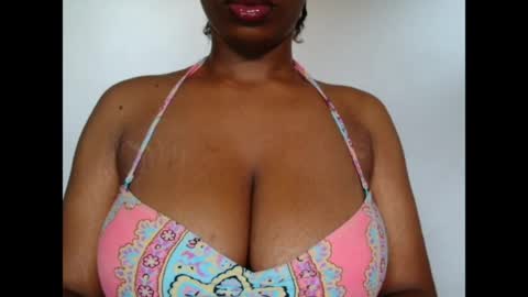 pinkxsugar online show from May 11, 7:32 am