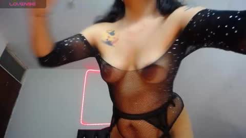 VIOLETA LOPEZ online show from February 15, 1:30 am