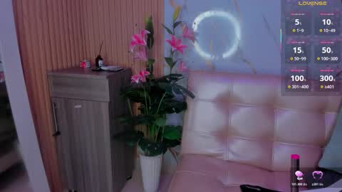 PittAndLunaa69 online show from October 19, 1:46 pm