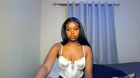 Majesty online show from August 3, 4:56 pm