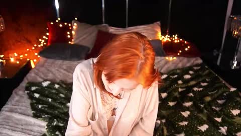 pixiepeachh online show from March 5, 11:22 pm