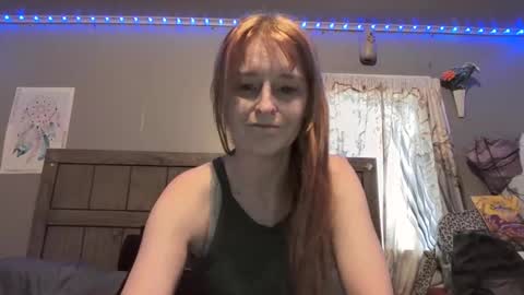 pizzedwife online show from April 1, 10:40 pm