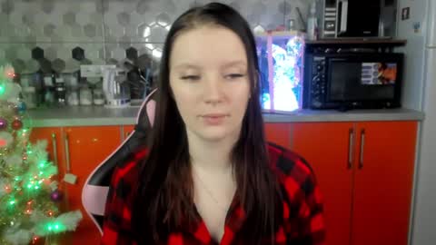 Snapshot of playful_mary chatting on December 25, 5:37 pm Masha online show from December 25, 5:37 pm