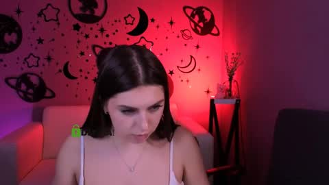 Sophie online show from April 28, 10:35 pm