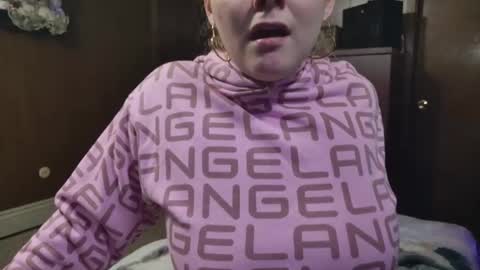 Playfulpixiee online show from December 29, 6:05 pm