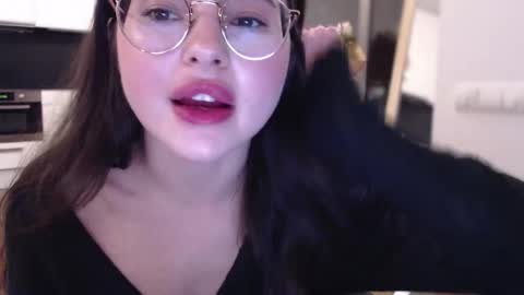 Mary online show from October 2, 9:31 pm