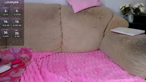 i am Kat   online show from July 1, 2:55 am