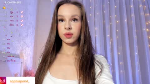 Sophie online show from January 17, 3:43 pm