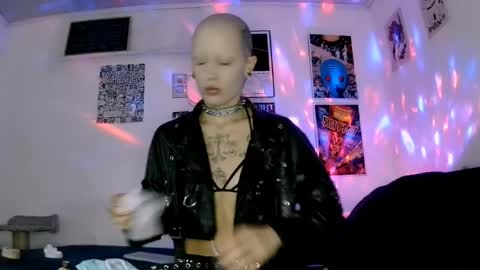    online show from May 20, 12:07 am