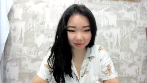 Erica online show from January 19, 2:49 pm