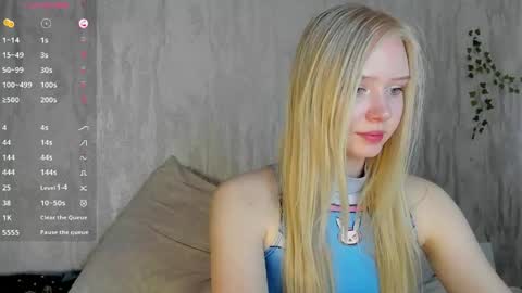 Mary online show from May 1, 2:15 am