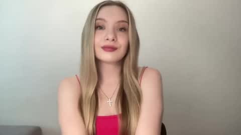 polishangel222 online show from June 28, 3:18 pm