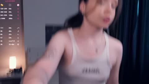 Snapshot of polly_dollie_ chatting on October 5, 9:47 am Renet online show from October 5, 9:47 am