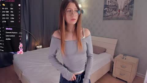Elizabeth online show from May 2, 8:17 am