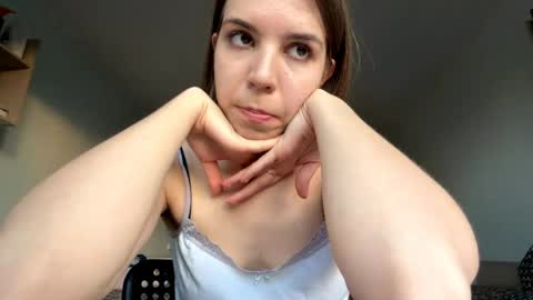 Eva online show from May 23, 4:27 pm