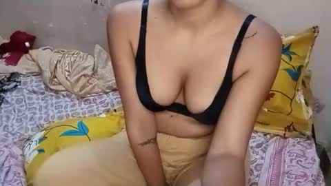 poulomi online show from March 12, 4:53 pm