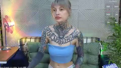 Lola online show from June 24, 5:50 am