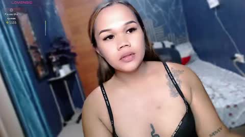 Just PRECIOUS  online show from June 21, 4:38 am
