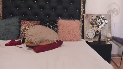 Ailyn online show from July 17, 10:52 am