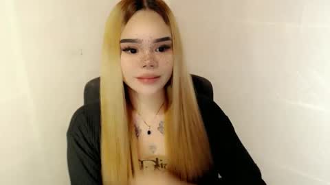 MAXXINE online show from January 13, 7:14 am