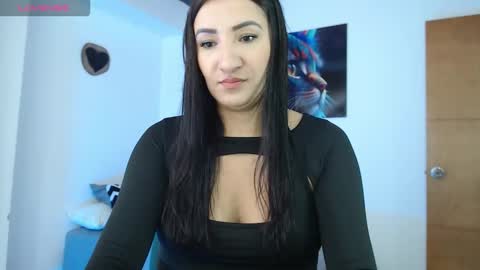 Snapshot of pregnant_love1 chatting on October 1, 5:07 pm ---- online show from October 1, 5:07 pm