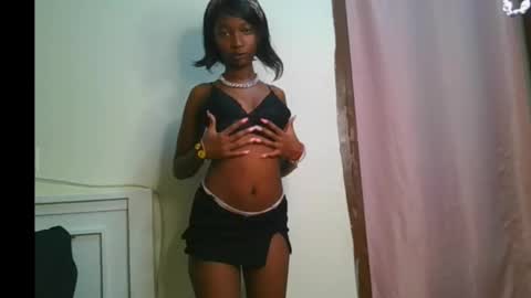 pretty__lisa online show from January 9, 3:49 pm