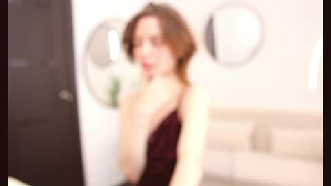 Lady vikki  online show from May 1, 8:28 am