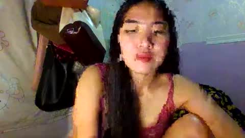 pretty_am online show from February 17, 2:16 pm